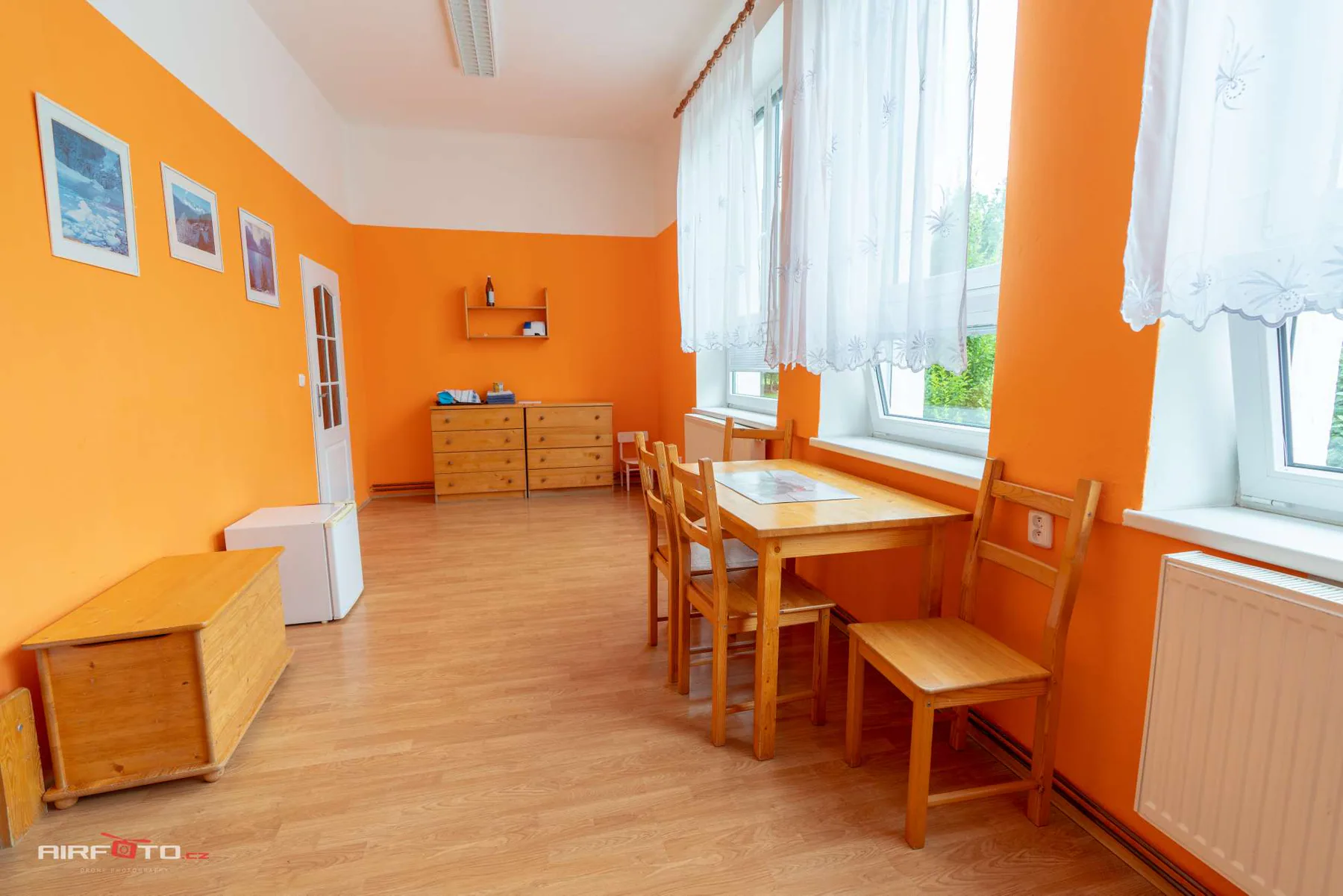 Společenská místnost v sanatoriu